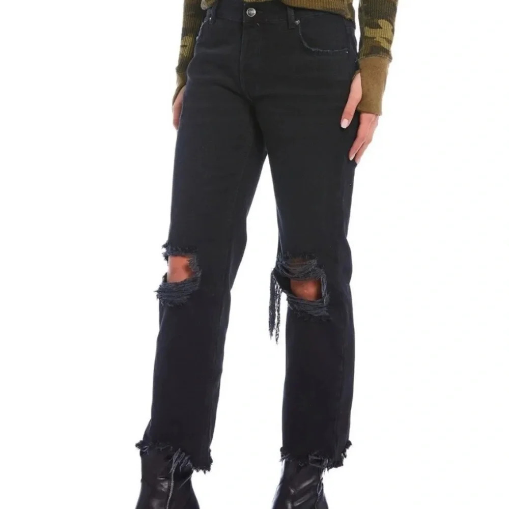 Free people We the free Cropped Distressed Button Fly Denim jeans